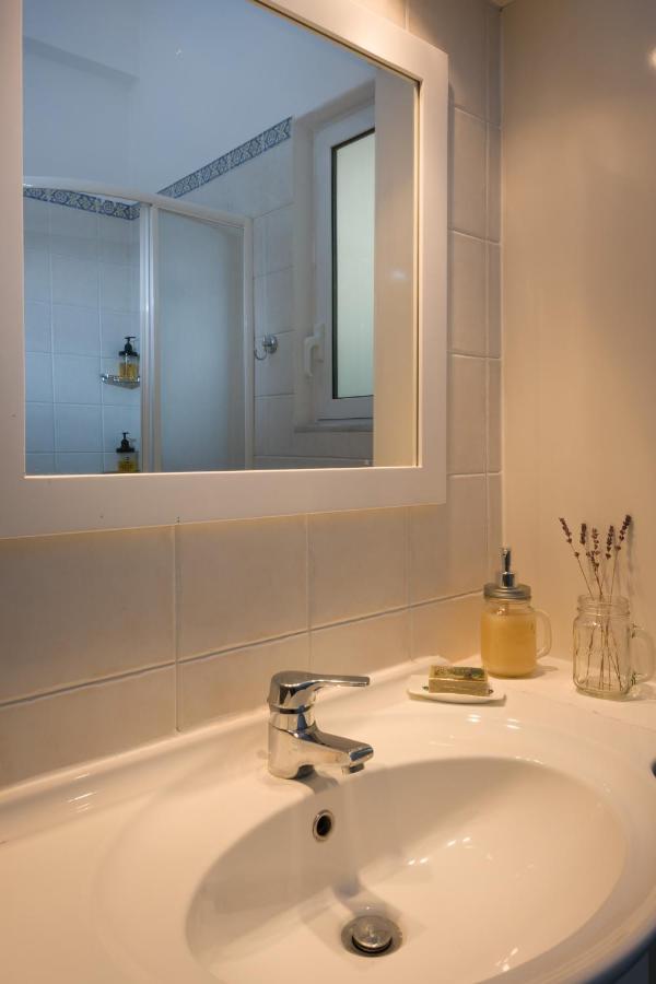 Straight To The Lake View Apartments Агиос-Николаос Экстерьер фото